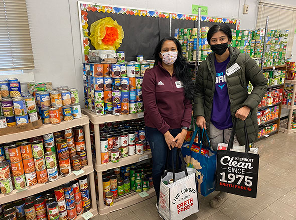 feature-food-pantry3